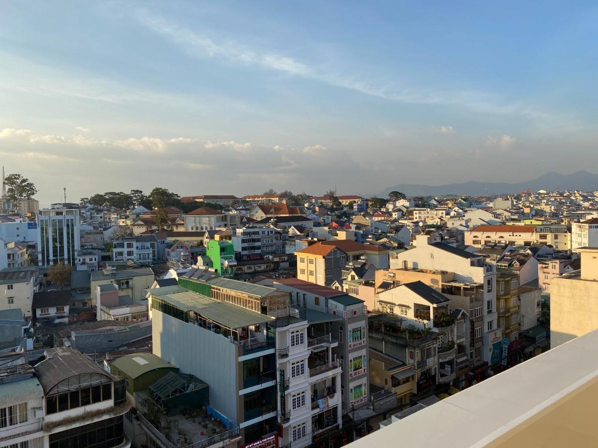 Phuong Hanh Hotel Đà Lạt Extérieur photo